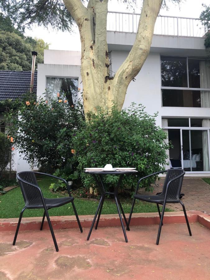 Fever Tree Suites 요하네스버그 외부 사진